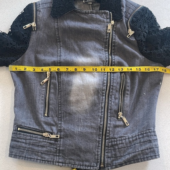 Paris Hues Black Denim & Lace Moto Jacket Cropped Size Small - Picture 12 of 15